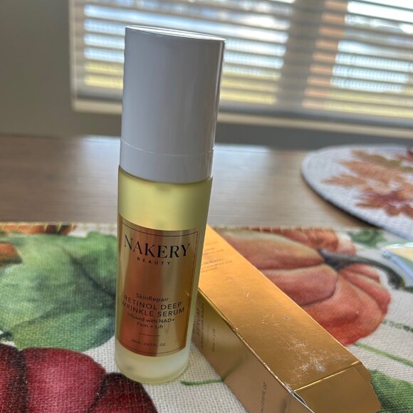 Nakery Beauty Retinol Deep Wrinkle Serum with NAD+ New with Box 2.02 oz - Picture 2 of 3